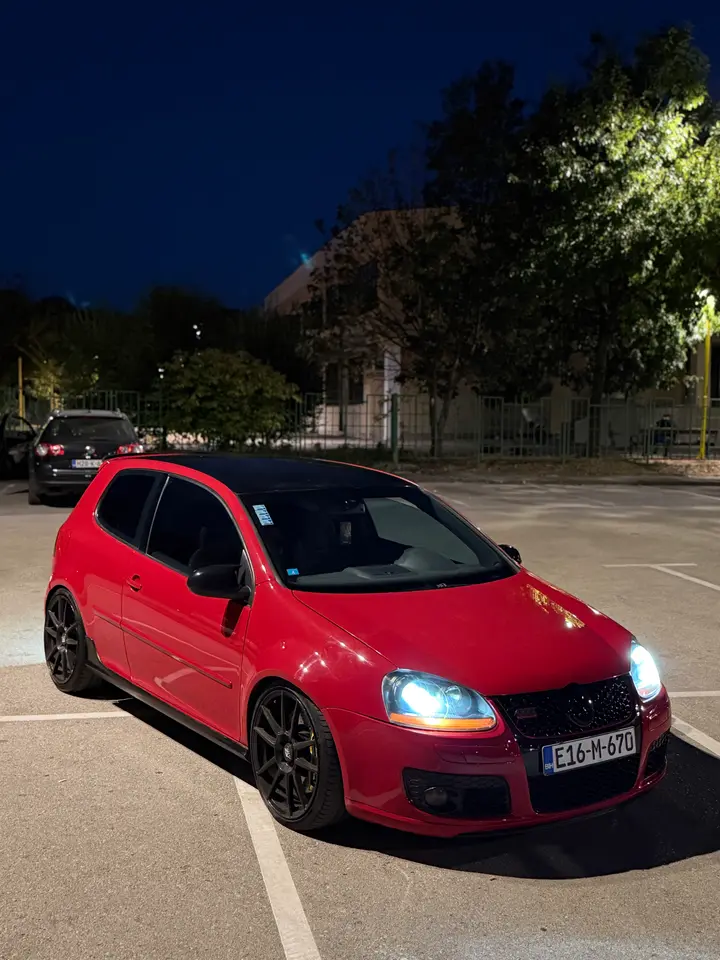 Volkswagen Golf 5 3.2 FSI — fotografija